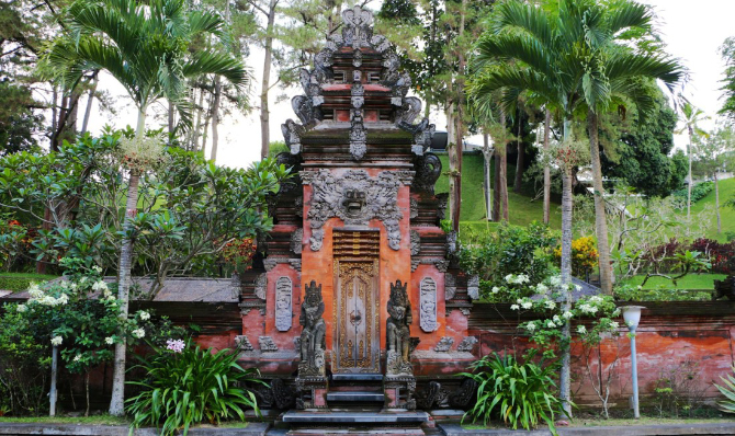 Tirta Empul Entrance